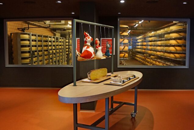 Private Tour to Cheese Factory from Lucerne