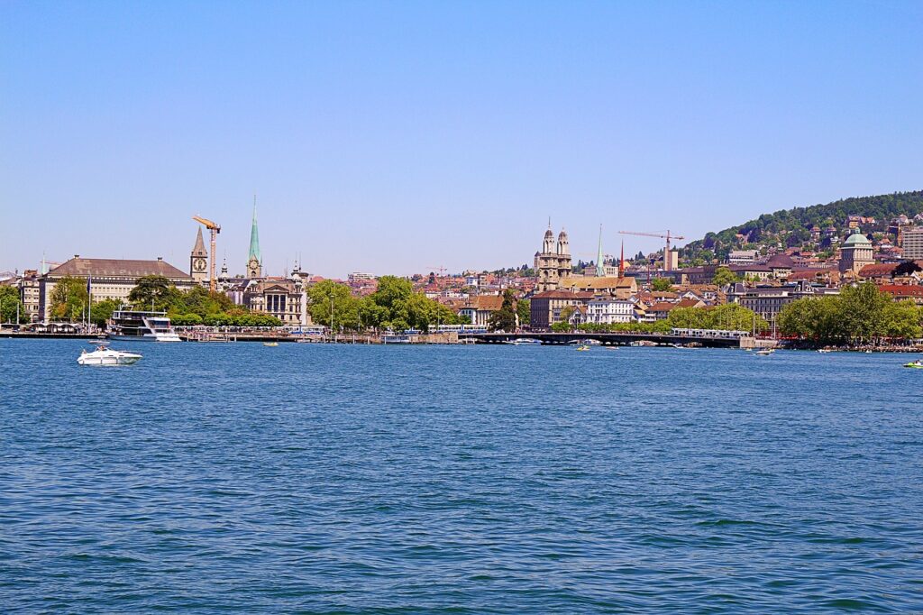 lake of zurich
