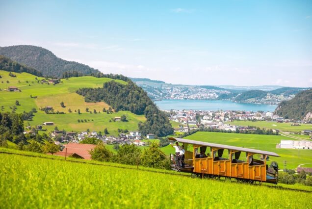 Lucerne guided trip cabrio cable car