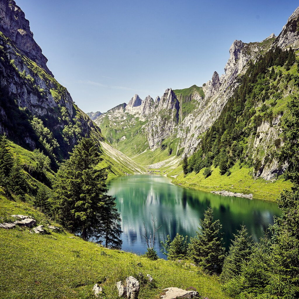 Most Beautiful Landscape Lake in Switzerland