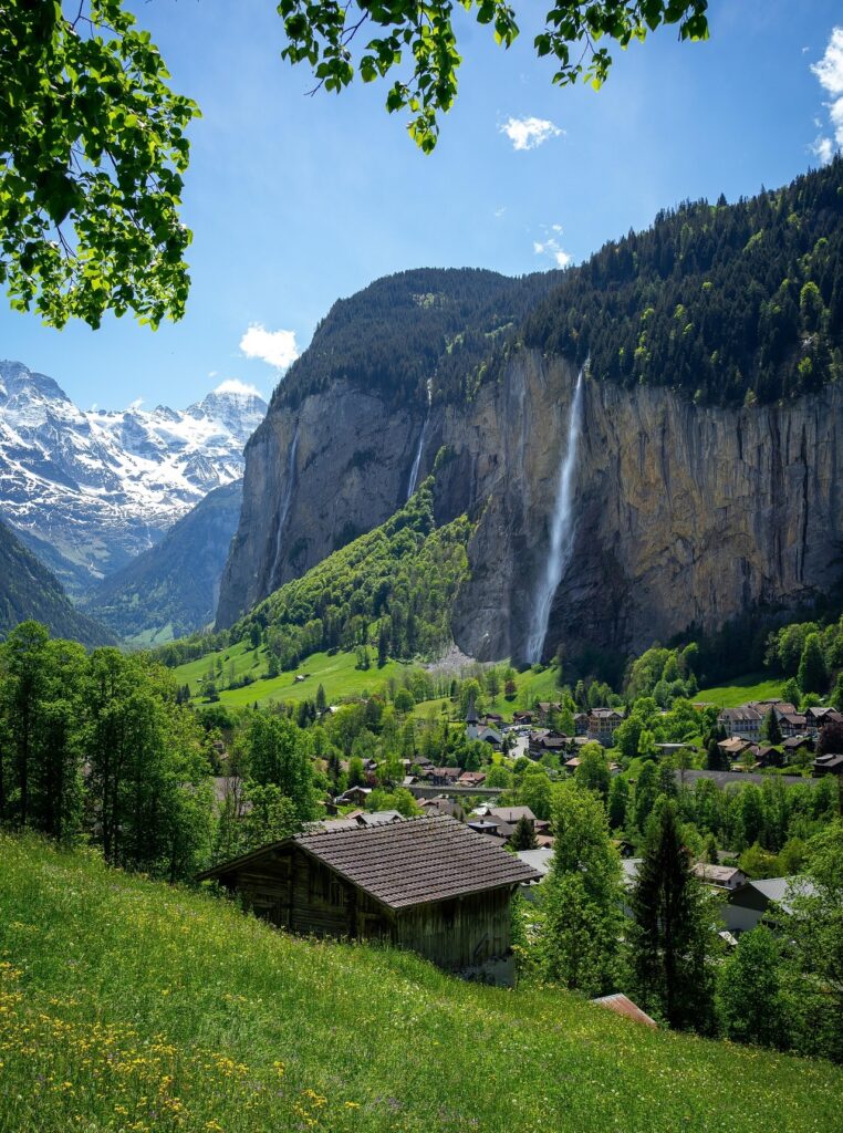 Excursão privada de Zurique aos Alpes, viagem de um dia e pequenas aldeias 